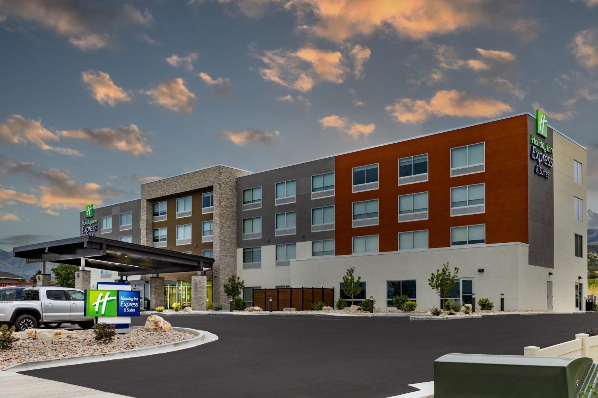 Holiday Inn Express & Suites - Nephi By Ihg Luaran gambar